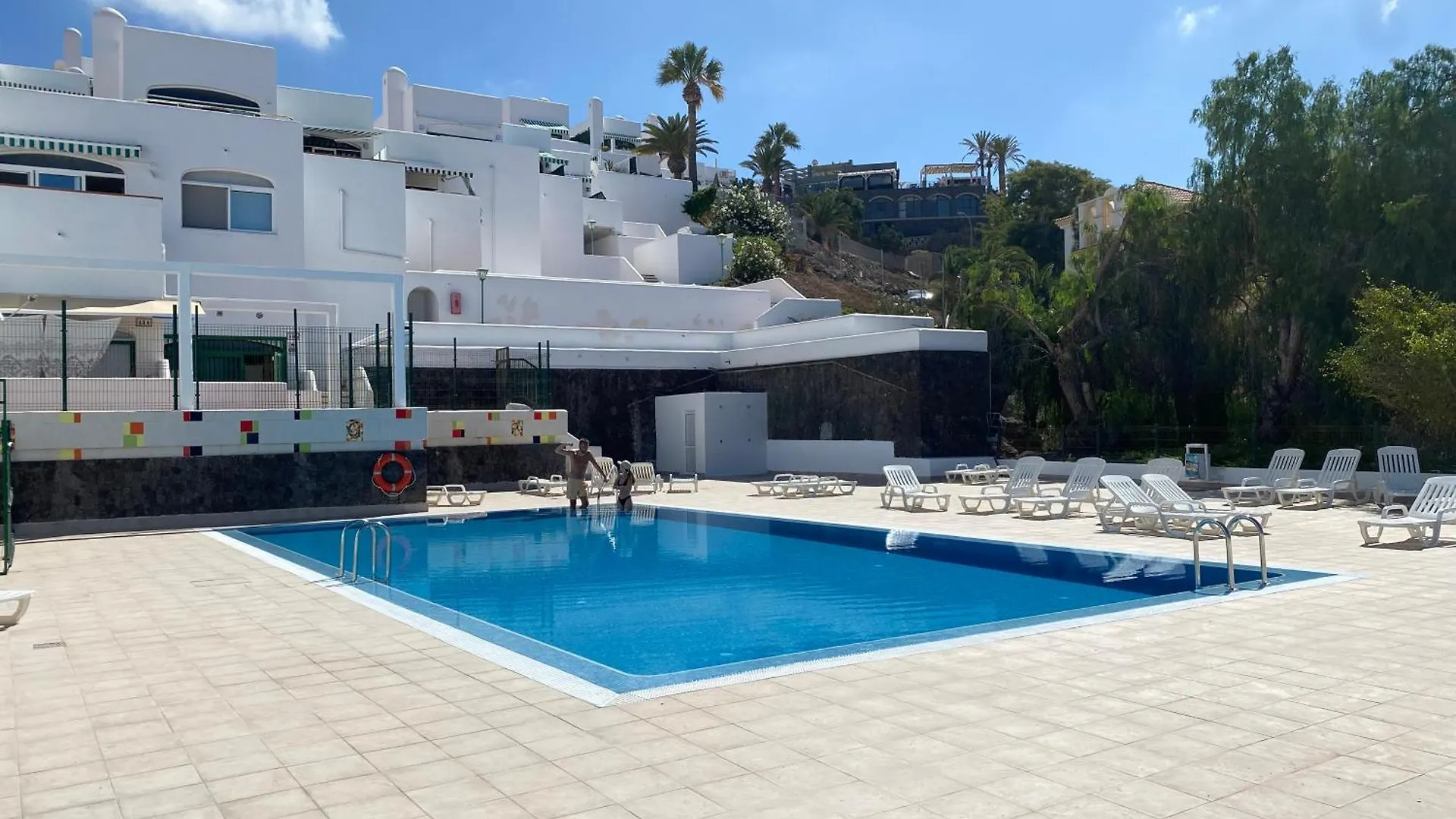Costa Adeje Apartments  아데제